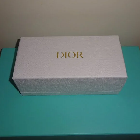 💎Dior Sunglasses💎 - Picture 8 of 9